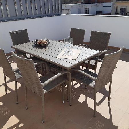 Roses Casc Antic Sl Sabater 2 Apartment Ngoại thất bức ảnh